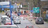 Kierowcy, szykujcie się na korki. Ruszyła przebudowa ronda Solidarności w Krośnie. Utrudnienia potrwają pięć miesięcy [ZDJĘCIA]