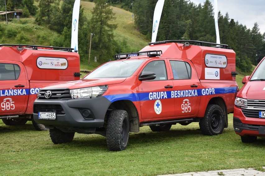 Kluszkowce: PZU przekazało ratownikom GOPR 4 nowe samochody i quada
