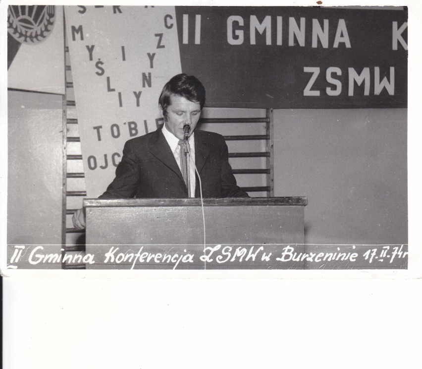 Rok 1974. Gminna konferencja młodzieży socjalistycznej w...