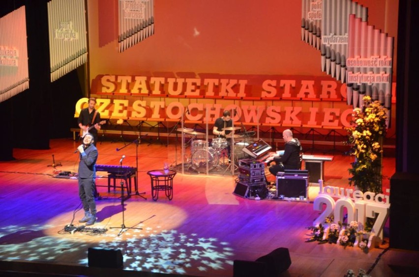 Statuetki Starosty Częstochowskiego rozdane. Wielka gala w Filharmonii Częstochowskiej [ZDJĘCIA]