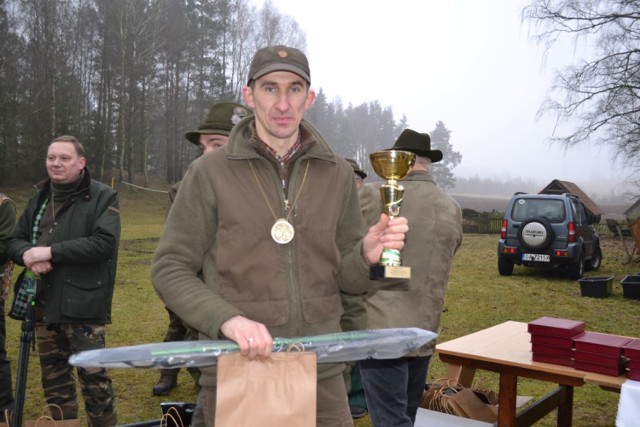 W Pażęcach pod Stężycą już po raz piąty, a siódmy w historii, zorganizowano tzw. pokot, czyli zwieńczenie dorocznego polowania na szkodniki.