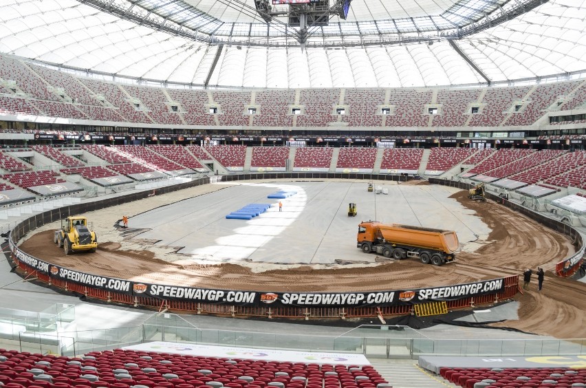 Na Stadionie Narodowym powstaje Tor Żużlowy