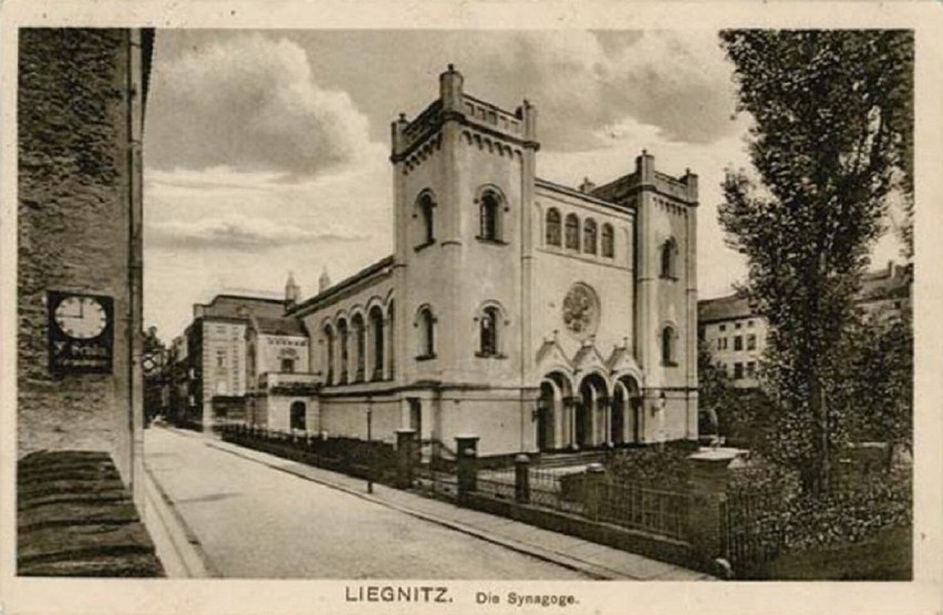 Synagoga...