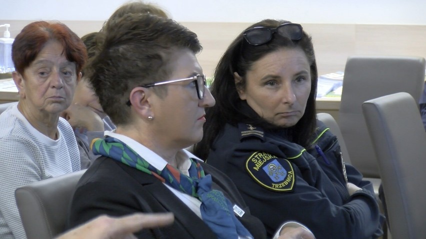 Debata społeczna w Trzebnicy zorganizowana przez policjantów