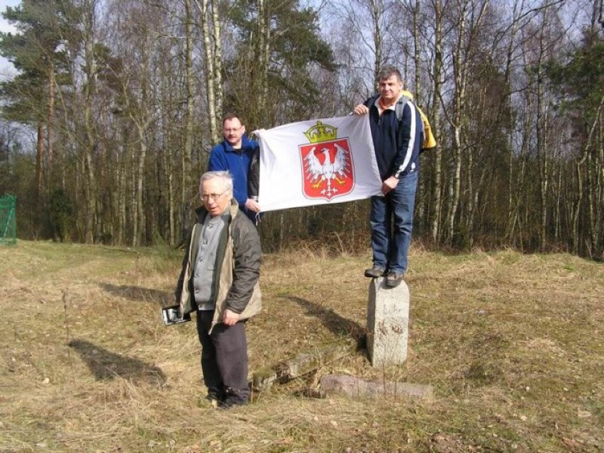 208 m n.p.m. Brzuchowa Góra - powiat złotowski. Lokalizacja:...