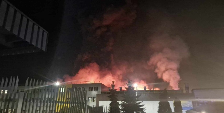 Pożar fabryki opon w Dębicy