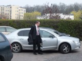 Kraśnik: Przedstawiciele województwa lubelskiego z wizytą w SP nr 6. Będą środki na nową salę? FOTO