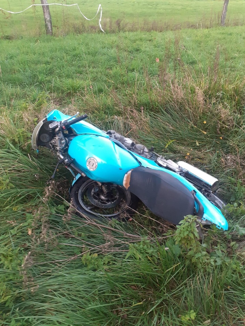 Tragiczny wypadek na obwodnicy Nowego Tomyśla. Nie żyje motocyklista [ZDJĘCIA]