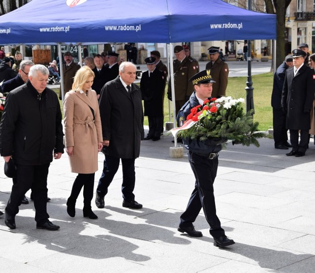 Uroczystości w Radomiu związane z dwunasta rocznicą katastrofy pod Smoleńskiem.