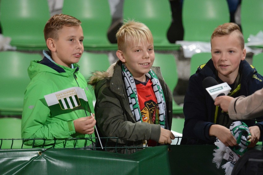 Kibice na meczu Olimpia Grudziądz - Widzew Łódź [wideo, zdjęcia]