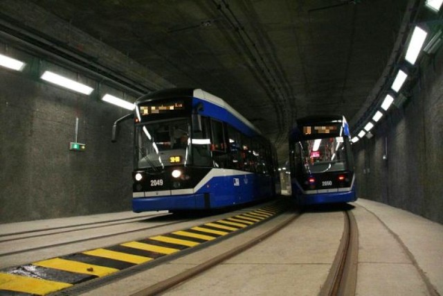 Tunel szybkiego tramwaju zamknięty od 4 lipca. Zmiany w komunikacji miejskiej w Krakowie
