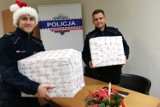 Policjanci z Nowego przygotowali paczki świąteczne dla potrzebujących! [zdjęcia]