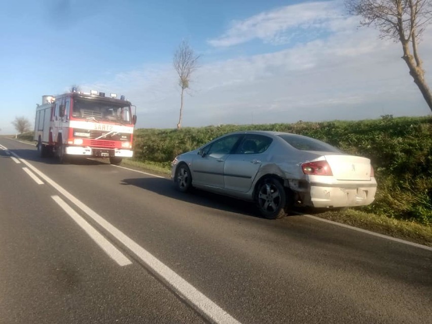 Zderzenie dwóch samochodów w Nowych Jankowicach pod Łasinem