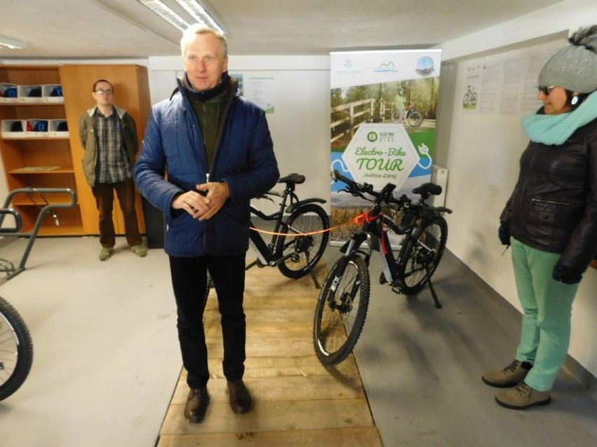 W Jedlinie-Zdroju ruszyła już wypożyczalnia rowerów elektrycznych