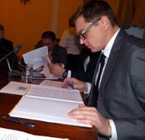 Radny Mariusz Siewiera został zwolniony z pracy w ARR w Warszawie