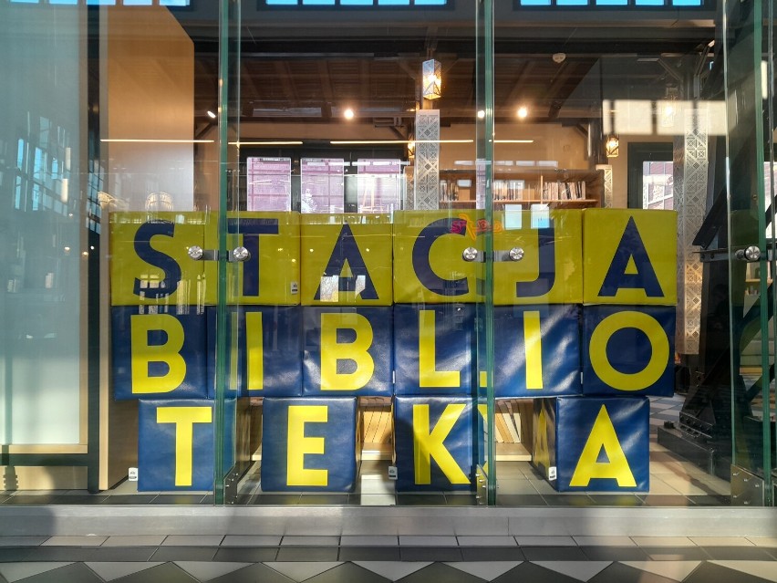 Stacja Biblioteka w Chebziu otrzymała nominację w konkursie...