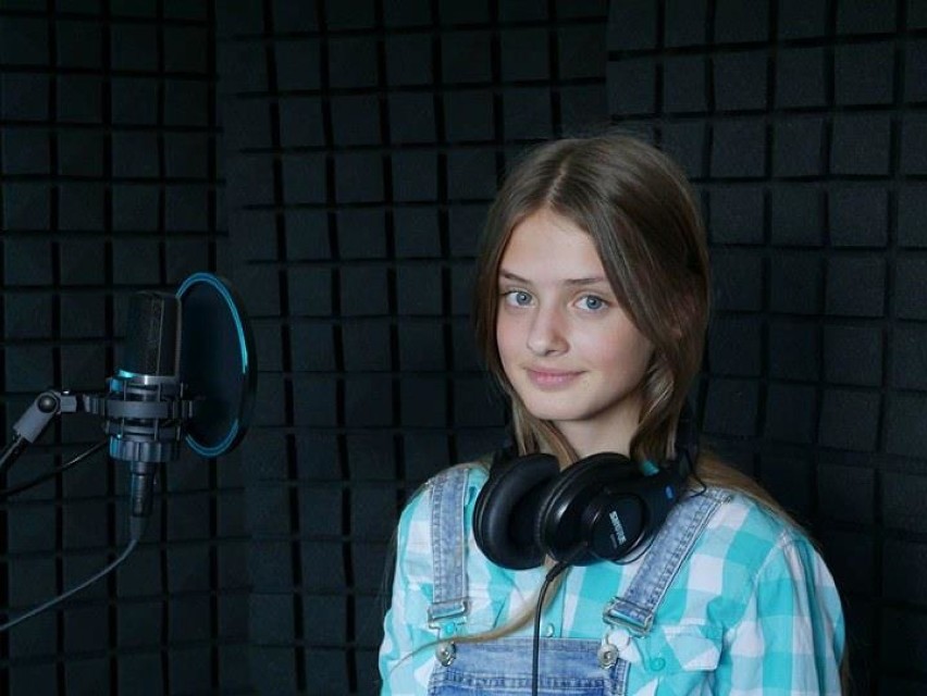 Kraśnik: 13-letnia Julia Chmielarska z utworem "Iskra" walczy o udział w juniorskiej Eurowizji