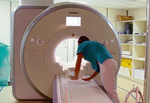 Rezonans w tarnobrzeskim szpitalu posiada  także respirator  i służy pacjentom ważącym do 250 kilogramów