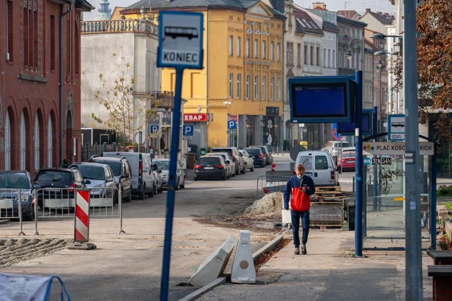 Autobusy nocne na plac Kościeleckich nie wrócą przynajmniej do końca listopada.