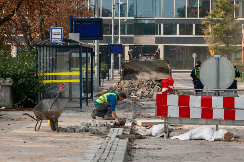 "W nocy pasażer nie ma szans, by przesiąść się do innego autobusu" - alarmuje Czytelnik z Bydgoszczy