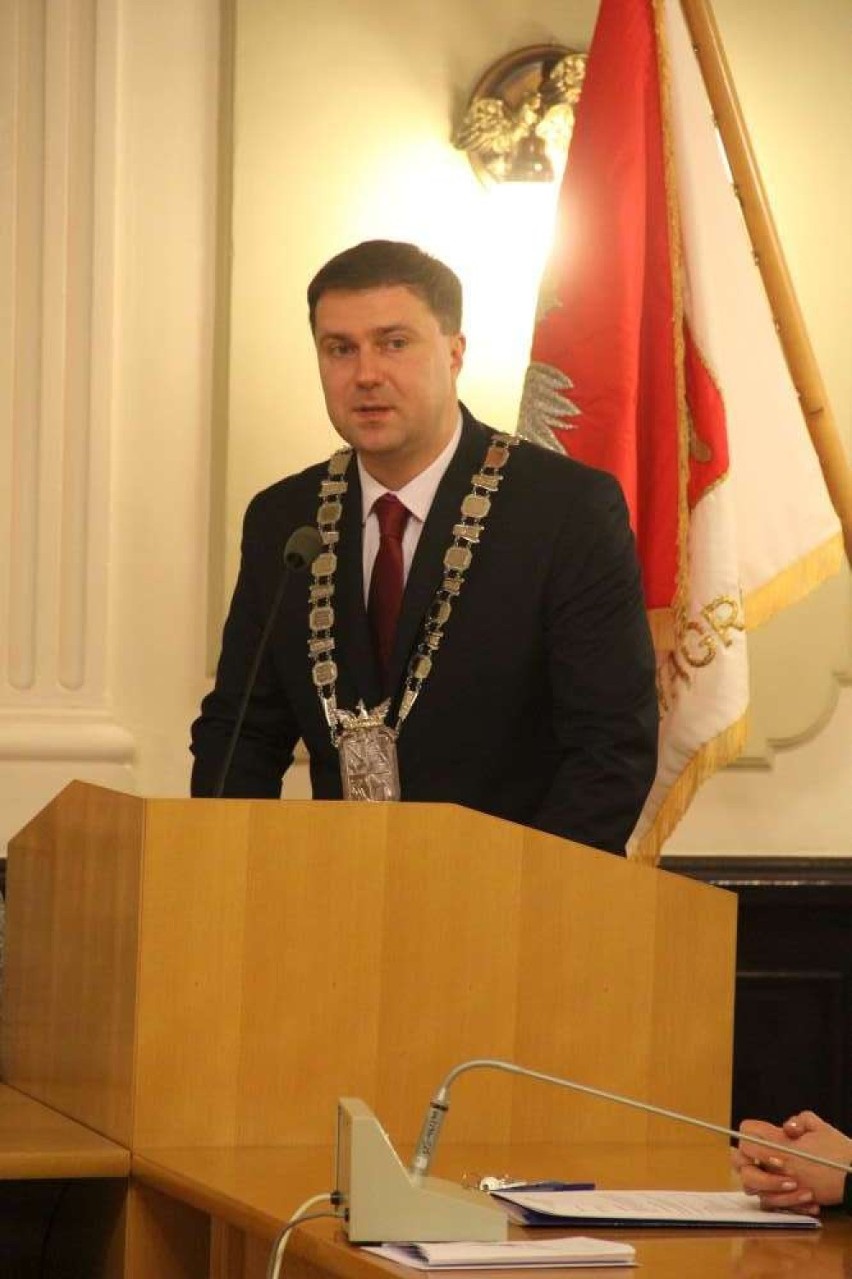 Krzysztof Poszwa objął stanowisko burmistrza