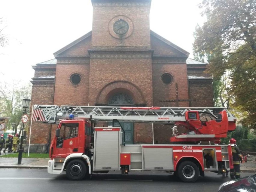 We wtorek po godzinie 14:00 rozpoczęła się akcja straży...