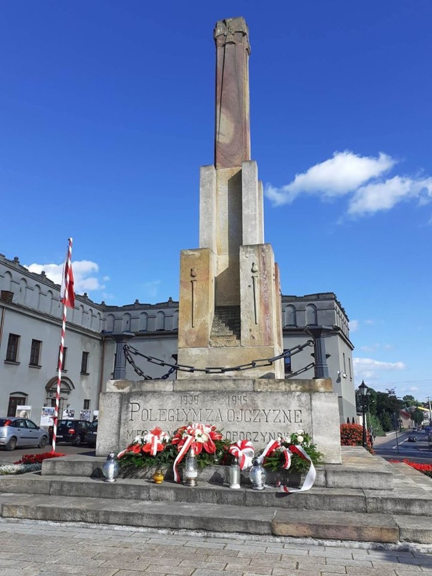Obchody rocznicy wybuchu powstania warszawskiego w Opocznie [ZDJĘCIA]