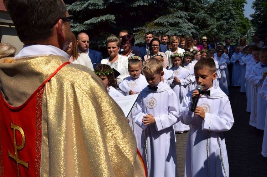 Pierwsza Komunia Święta w parafii w Sowinie