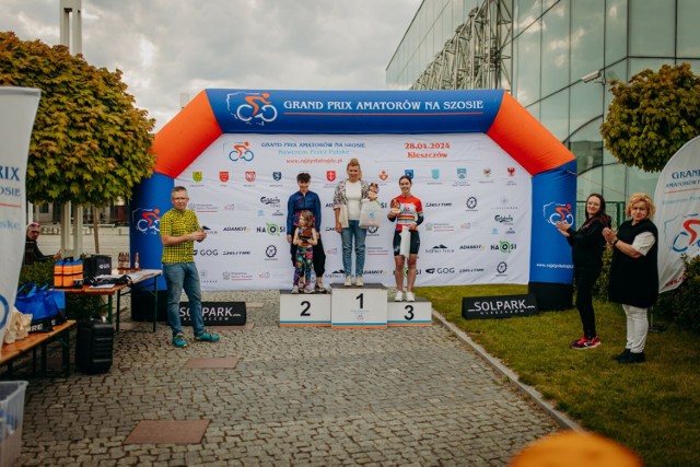 Kolejne sukcesy zawodników KBKS Radomsko. Katarzyna Borowiecka na trzecim stopniu podium wyścigu Rajdy dla Frajdy