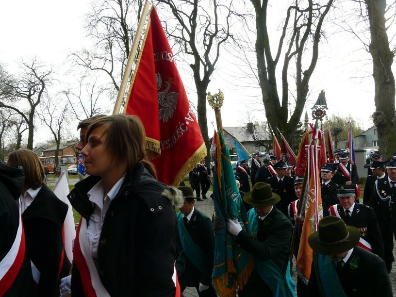 Gmina Zadzim świętowała 11 Listopada w Małyniu (zdjęcia)