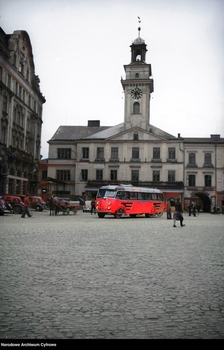 Cieszyn sprzed kilku dekad. Zapraszamy na spacer w...