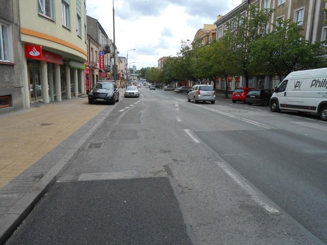 Miejski Zarząd Dróg i Komunikacji ogłosił już przetargi na przebudowę ulic Traugutta od ulicy Beliny Prażmowskiego.