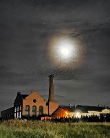 Księżyc w lisiej czapie nad Kościerzyną. Co za zjawisko! Zobaczcie wyjątkowe zdjęcia Anny Nideckiej [GALERIA] 