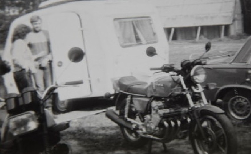 JEDNYM ŚLADEM: Archiwalne zdjęcia ze zlotów motocyklistów klubu FUMA [LATA 1985-1998]