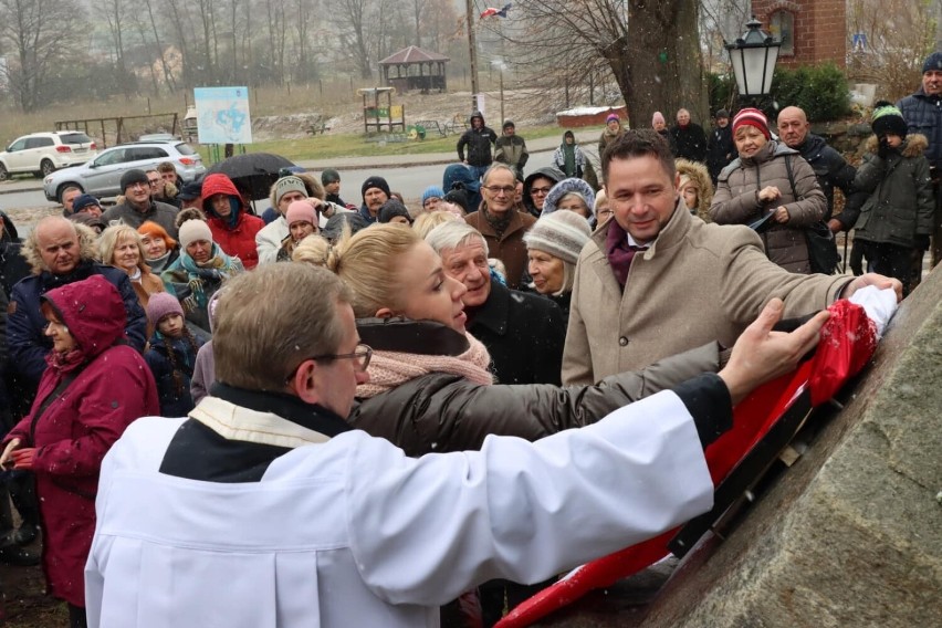 W niedzielę mieszkańcy Czapielska świętowali 700-lecie...