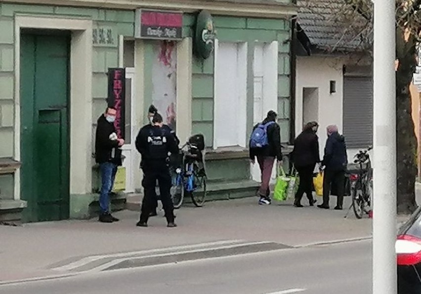 Dużo policjantów na ulicach Goleniowa? "Podejmują jedynie rutynowe czynności"