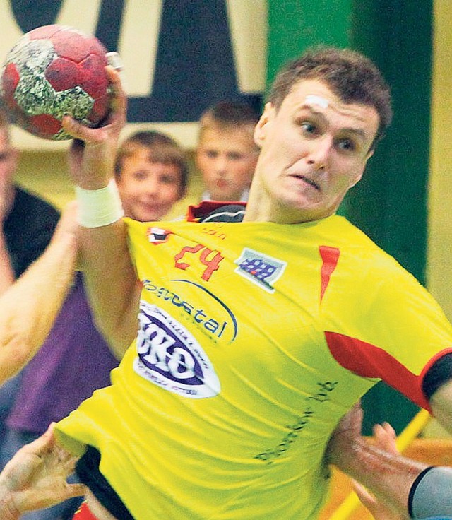 Siedem bramek dla Piotrkowianina zdobył Łukasz Achruk