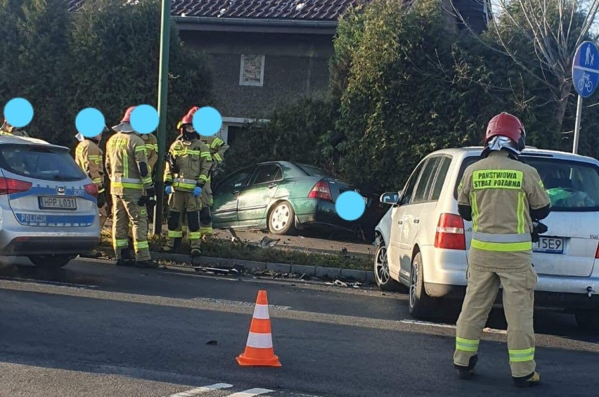 Zderzenie dwóch pojazdów na Steblowie w Lublińcu