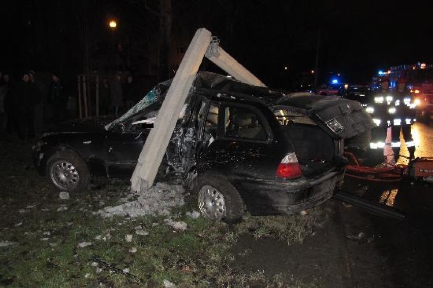 26-letni kierowca BMW zginął w wypadku, do którego 11...