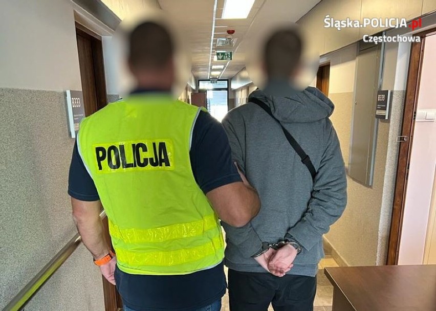 Częstochowscy policjanci w akcji: zatrzymali oszustów działających metodą na BLIK
