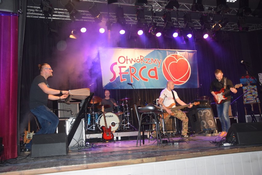 Koncert finałowy akcji "Otwórzmy serca" dla Michasi i...