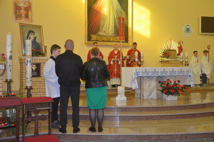 Bierzmowanie w parafii pw. św. Faustyny