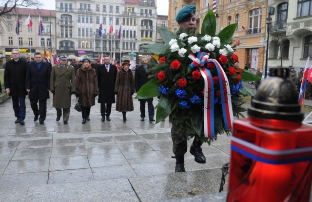 Jednym z nielicznych wydarzeń zaplanowanych na ten weekend w Bydgoszczy, których nie odwołano, będą oficjalne uroczystości związane z Powrotem Bydgoszczy do Macierzy.