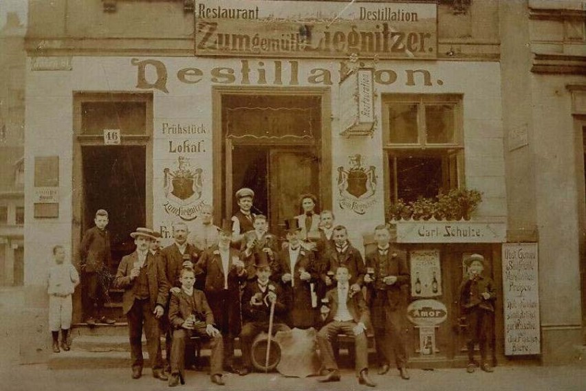 Lata 1910-1915 

Restauracja i sklep w kamienicy nr 46