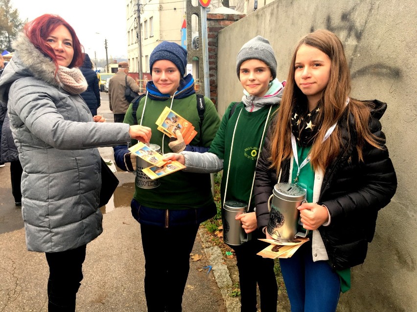 Kwesty na cmentarzach w Będzinie i w Czeladzi