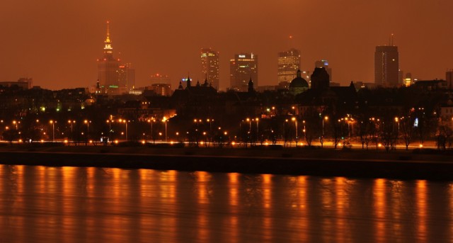 Nocne rejsy po Wiśle? Tak, ale najwcześniej za rok