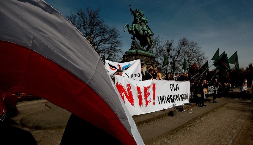 W Gdańsku odbył się wiec "Nie! dla imigrantów"  [ZDJĘCIA, WIDEO]