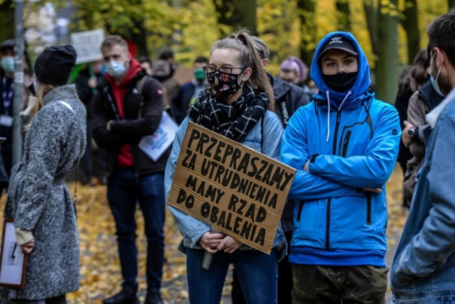 Strajk kobiet, protest studentów, o co chodzi w tym buncie?