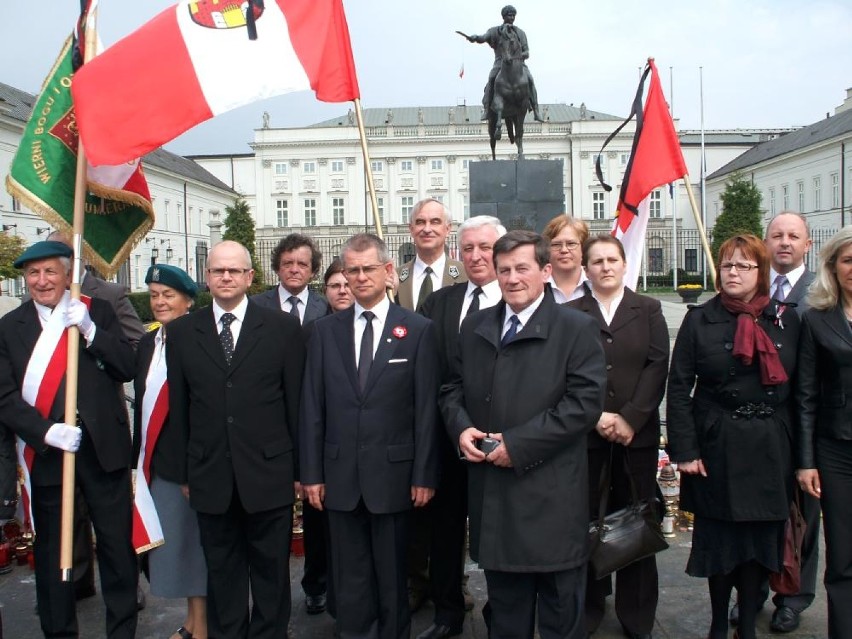 8 lat temu w katastrofie w Smoleńsku, zginęło 96 osób wśród nich Honorowy Obywatel Chodzieży Ryszard Kaczorowski