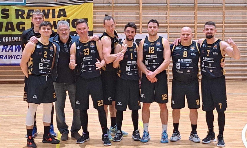 Kolejna wygrana Basketu Piła – Powiat Pilski. Nasz zespół zwyciężył w Rawiczu